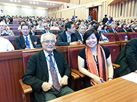 中醫中藥臨床研究中心主任梁秉中教授（第一排左一）出席「第十六屆中國科協年會」